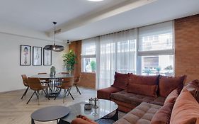 Acropolis Premium Residence